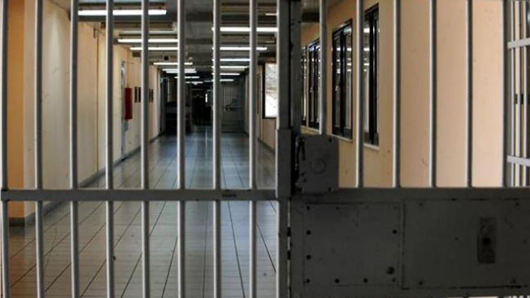 Φυλακές Τρικάλων: Κρατούμενος απείλησε με μαχαίρι σωφρονιστικό υπάλληλο