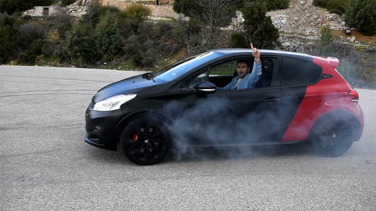 Tο Peugeot 208 GTi by Peugeot Sport σου ανεβάζει τη διάθεση θες δε θες... 