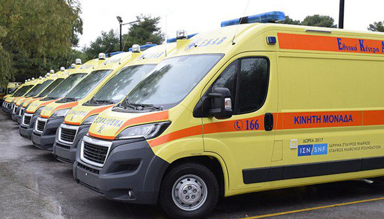 Συνολικά 143 καινούργια ασθενοφόρα παρέλαβε από το Ίδρυμα Σταύρος Νιάρχος το ΕΚΑΒ