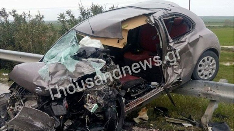 Τέσσερις νεκρές και τρεις τραυματίες σε τροχαίο στην Θεσσαλονίκης-Ευζώνων Τέσσερις νεκρές και τρεις τραυματίες σε τροχαίο στην Θεσσαλονίκης-Ευζώνων