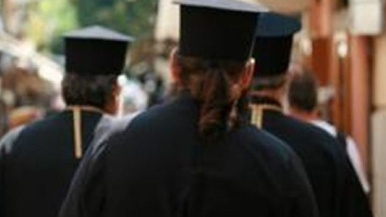 Απάτη στα Φάρσαλα με ιερείς και εφοριακούς – Εισέπραξαν μισθούς 313 ετών