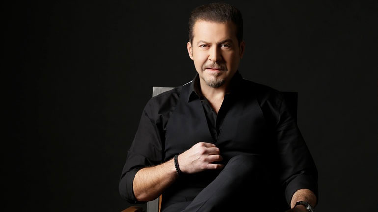 O Χάρης Κωστόπουλος ξεκινάει εμφανίσεις στο One Club