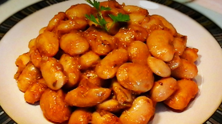 Γίγαντες κοκκινιστοί στον φούρνο