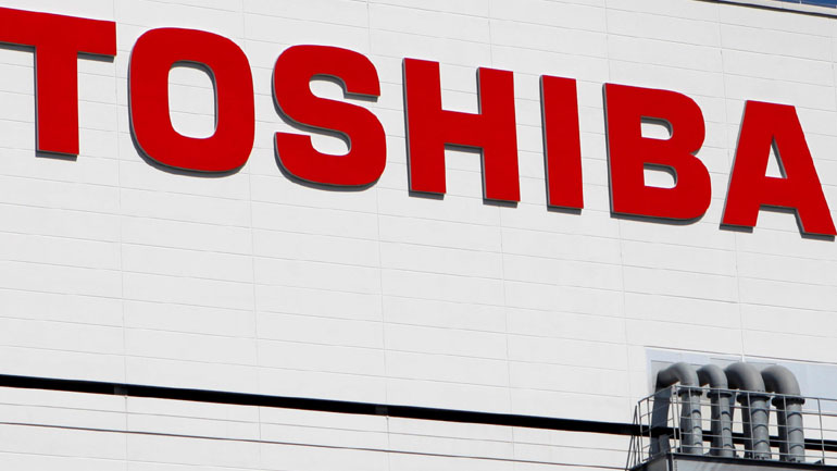 Η Κίνα καθυστερεί το deal των  δισ. της Toshiba