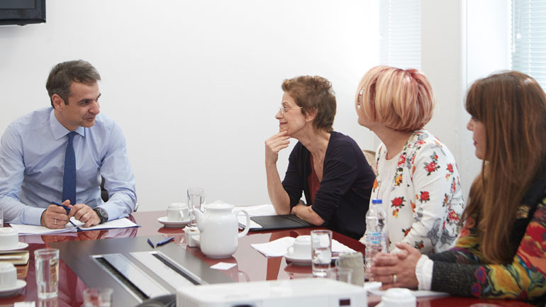 Ο Μητσοτάκης χαιρετίζει την απόσυρση του νομοσχεδίου για τα αδέσποτα – Συνάντηση με φιλοζωϊκές οργανώσεις Ο Μητσοτάκης χαιρετίζει την απόσυρση του νομοσχεδίου για τα αδέσποτα – Συνάντηση με φιλοζωϊκές οργανώσεις