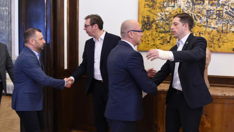 Αποχωρούν οι Σέρβοι από την κυβέρνηση του Κοσόβου