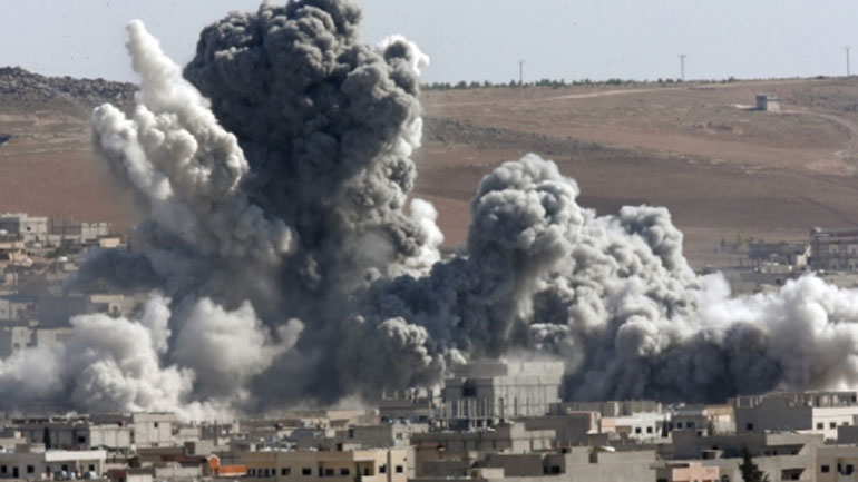 Τουλάχιστον 27 άμαχοι έχασαν τη ζωή τους από βομβαρδισμούς που είχαν στόχο τη Δαμασκό