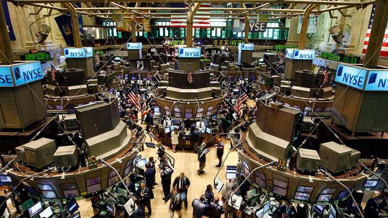 Κλείσιμο με πτώση στη Wall Street