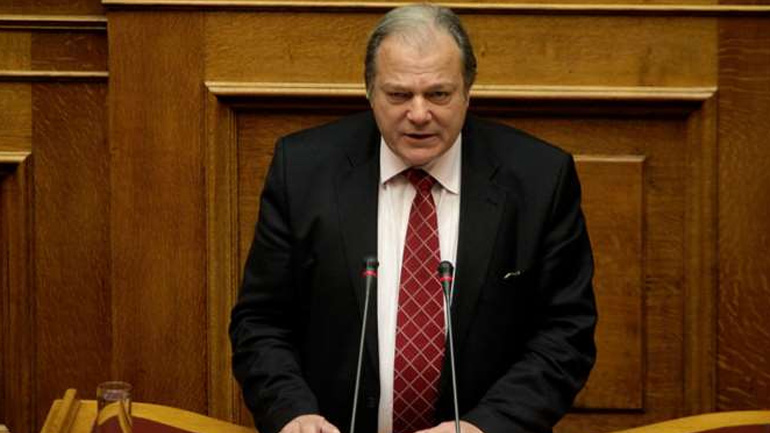 Αιφνιδιάζει ο βουλευτής Κ. Κατσίκης με δήλωσή του περί «ανταλλαγής» Αιφνιδιάζει ο βουλευτής Κ. Κατσίκης με δήλωσή του περί «ανταλλαγής»