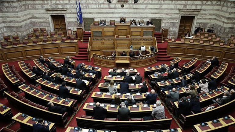 Βουλή: Η ΔΗΣΥ κατηγορεί τον Παύλο Πολάκη για παραβίαση της κοινοβουλευτικής δεοντολογίας