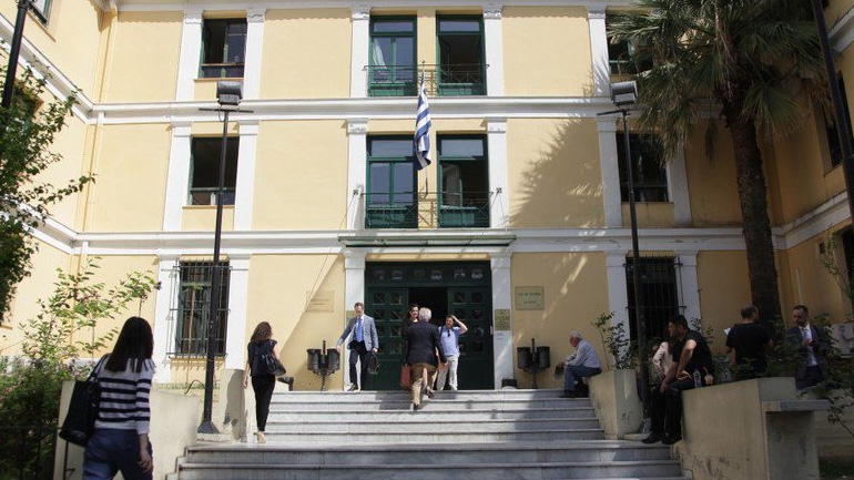 Ανάληψη ευθύνης για περιστατικό έκρηξης πίσω από τα δικαστήρια της Ευελπίδων – Προβληματισμός στην ΕΛ.ΑΣ.