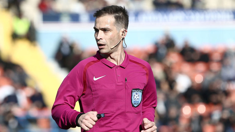 O Θάνος σφυρίζει το ντέρμπι ΑΕΚ-Παναθηναϊκός