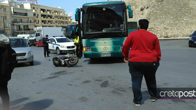 Τροχαίο στο Ηράκλειο: Σύγκρουση λεωφορείου με δίκυκλο