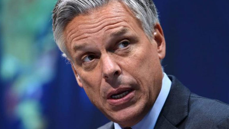 Ο Αμερικανός πρέσβης στη Μόσχα δεν απέκλεισε το ενδεχόμενο να παγώσουν τα ρωσικά περιουσιακά στοιχεία στις ΗΠΑ