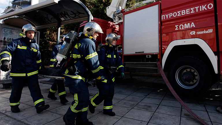 Αθήνα: Πυρκαγιά σε διαμέρισμα στην οδό Σαπφούς
