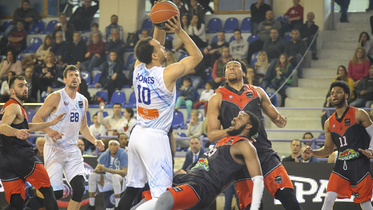 Νίκη για την Κύμη, 72-63 τα Τρίκαλα