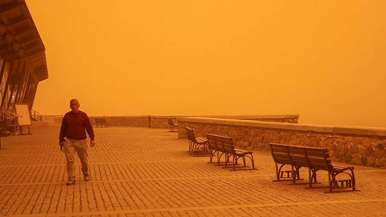 Χρ. Ζερεφός: Η αφρικανική σκόνη ήρθε για να μείνει