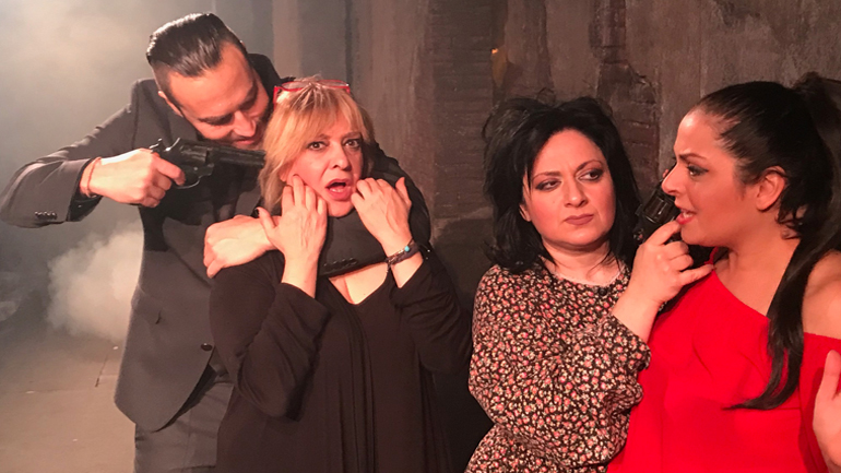 Παράταση παραστάσεων για το έργο «Μπαμπά… Μην Ξαναπεθάνεις Παρασκευή»