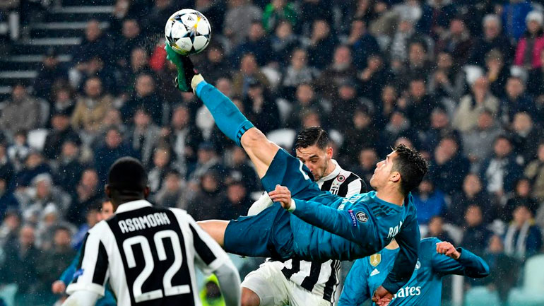 Απίστευτο γκολ από τον Ρονάλντο-Σκόραρε με μαγικό ανάποδο ψαλίδι