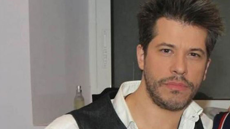 Χάρης Βαρθακούρης: «Αν σκεφτόμουν ότι πατέρας μου είναι ο Πάριος θα έπρεπε να ασχοληθώ με κάτι άλλο»