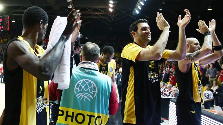 ΑΕΚ: Συγχαρητήρια των παλαιμάχων στην ομάδα μπάσκετ για την πρόκριση