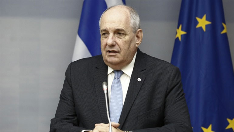 Με τους Έλληνες της Υποσαχάριας Αφρικής θα γιορτάσει το Πάσχα ο Τ. Κουίκ