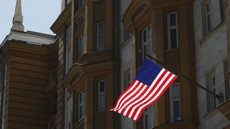 Υπόθεση Σκριπάλ: Αναχώρησαν από τη Μόσχα οι Αμερικανοί διπλωμάτες που απελάθηκαν Υπόθεση Σκριπάλ: Αναχώρησαν από τη Μόσχα οι Αμερικανοί διπλωμάτες που απελάθηκαν