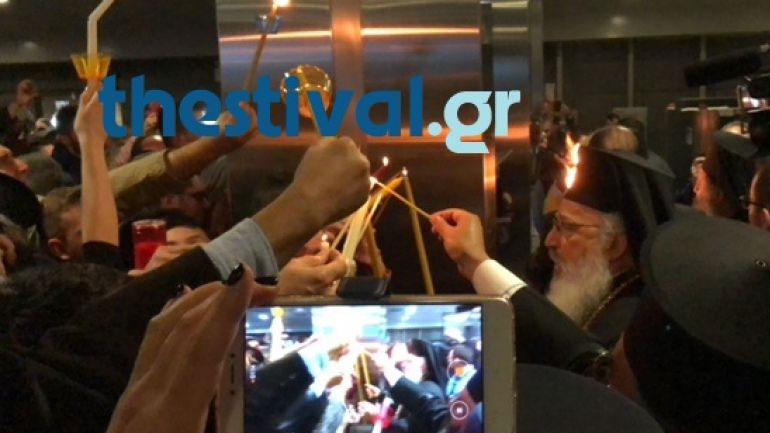 Στη Θεσσαλονίκη το Άγιο Φως
