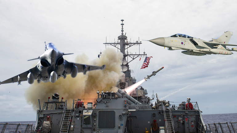 Προετοιμασίες για σαρωτικό χτύπημα στη Συρία Προετοιμασίες για σαρωτικό χτύπημα στη Συρία