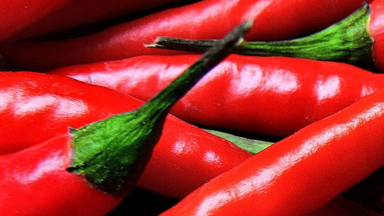 Έφαγε την πιο καυτερή πιπεριά τσίλι στον κόσμο και κατέληξε στα επείγοντα νοσοκομείου με αφόρητους πονοκεφάλους