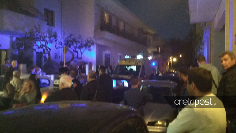 Έπαθε ανακοπή πάνω στο τιμόνι μπροστά στα μάτια των παιδιών του Έπαθε ανακοπή πάνω στο τιμόνι μπροστά στα μάτια των παιδιών του