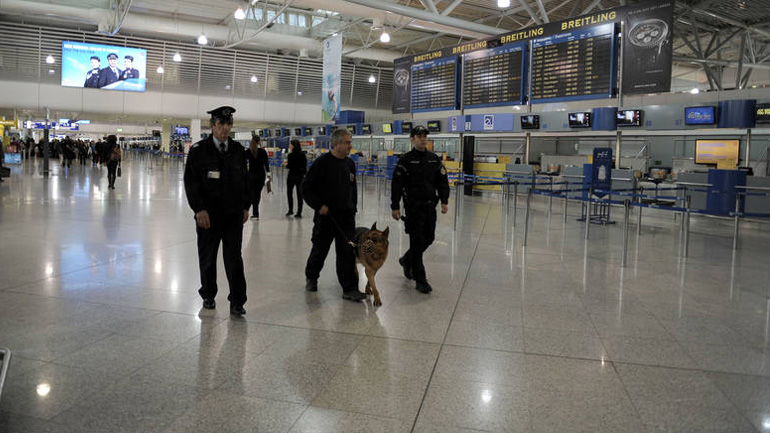 ΕΛ.ΑΣ.: Σύλληψη 41χρονου στο Ελ. Βενιζέλος με 430 γραμμάρια κοκαΐνης