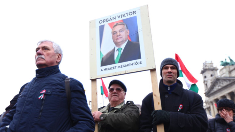 Ουγγαρία: Αντιπολιτευόμενη εφημερίδα κλείνει μετά την εκλογική νίκη του Ορμπάν