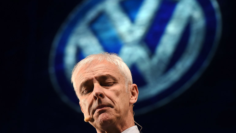 Απομακρύνουν από τη θέση του CEO του VW Group τον Muller