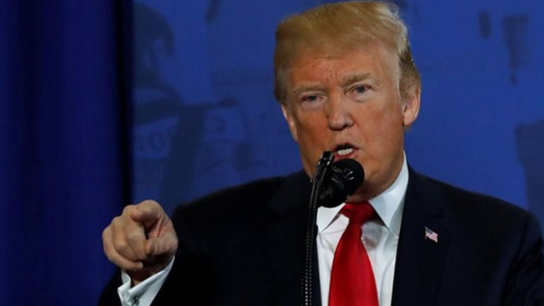 Το ενδεχόμενο αποπομπής του υφυπουργού Δικαιοσύνης, Ρ. Ρόζενσταϊν εξετάζει ο Τραμπ