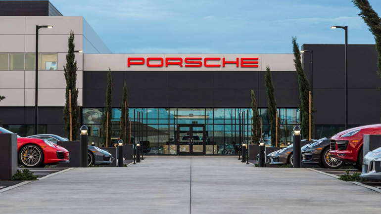 H Porsche πούλησε σε τρεις μήνες 63.500 αυτοκίνητα