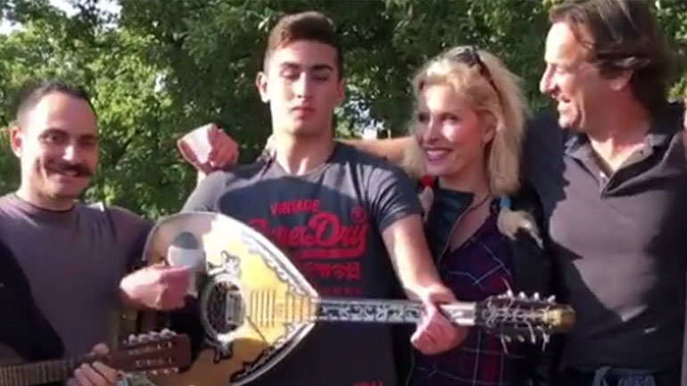 Μπελάδες για την Ελένη Μενεγάκη – Προανάκριση για τις μπαλοθιές στο γλέντι της στην Κρήτη