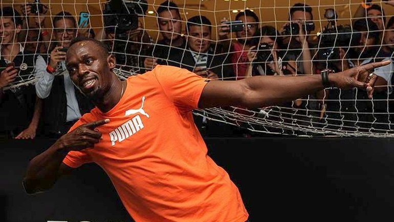 Μπολτ: «Έτρεχα ξυπόλυτος και παίζαμε ποδόσφαιρο στους δρόμους» Μπολτ: «Έτρεχα ξυπόλυτος και παίζαμε ποδόσφαιρο στους δρόμους»