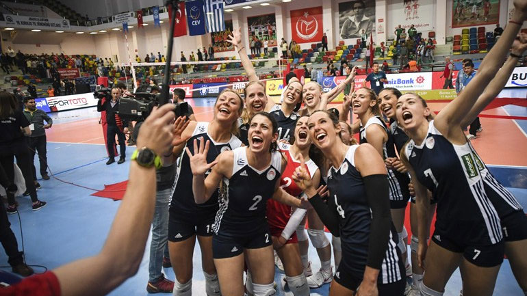 Θερμά συγχαρητήρια από τον ΣΥΡΙΖΑ στην ομάδα βόλεϊ γυναικών του Ολυμπιακού