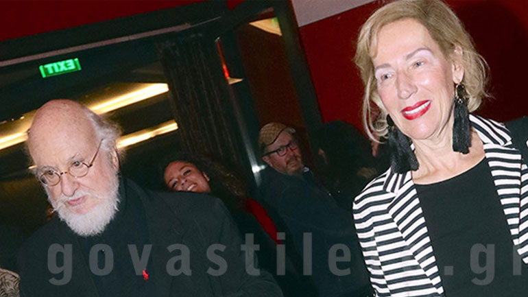 Διονύσης Σαββόπουλος: Σπάνια βραδινή έξοδος με τη γοητευτική σύζυγό του