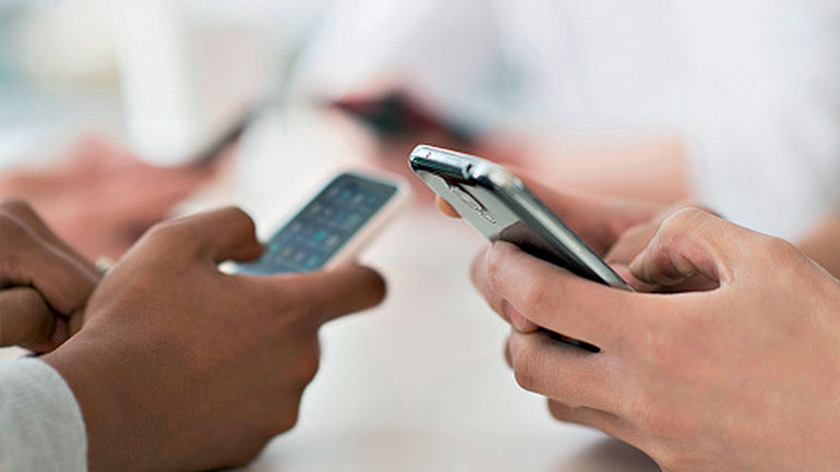 COSMOTE Mobile Internet: Ρεκόρ κίνησης δεδομένων το Πάσχα