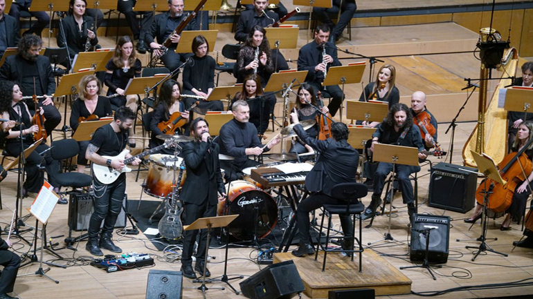Συμφωνικές ροκ μεταμορφώσεις στο Μέγαρο