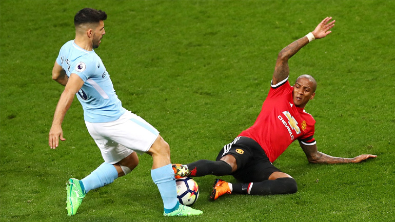 Στα… πιτς ο Σέρχιο Αγουέρο