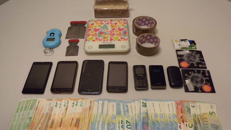 Θεσσαλονίκη: Συνελήφθησαν πατέρας και κόρη για διακίνηση ηρωίνης