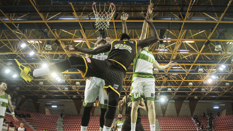 Νικήτρια στη Λάρισα η ΑΕΚ, 86-75 τον ΓΣΛ Φάρο