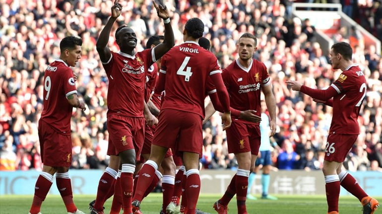 Σταθερά τρίτη η Λίβερπουλ, 3-0 τη Μπόρνμουθ