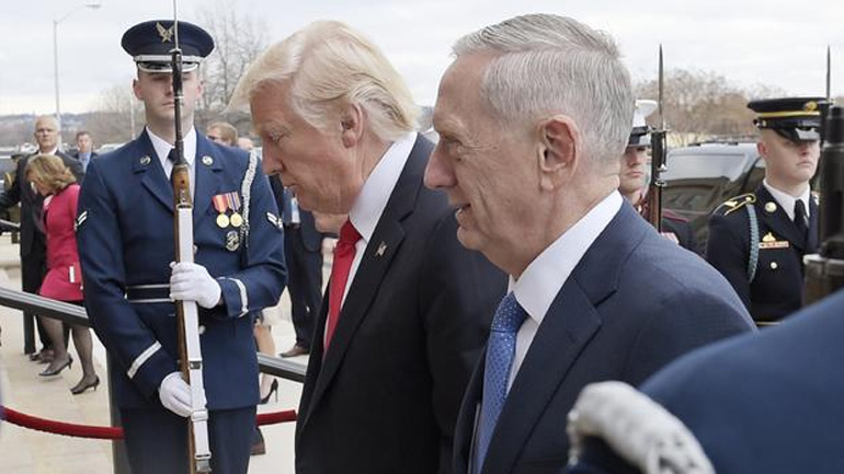 Die Welt: Ο Μάτις έπεισε τον Τραμπ για μια περιορισμένη επιχείρηση στη Συρία