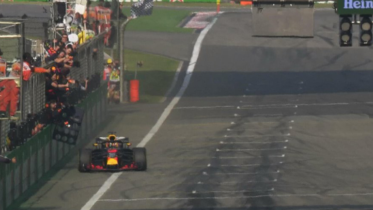 Formula 1: Εκπληκτική νίκη του Ricciardo με Red Bull στην Κίνα
