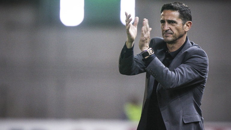 Χιμένεθ: «Πρώτα θα μιλήσω με την ΑΕΚ»