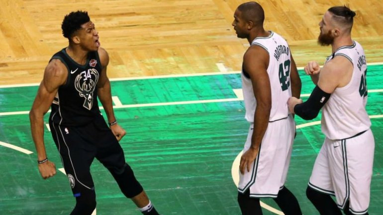 Ήττα στην παράταση για τους Μπακς στην πρεμιέρα των πλέι οφ